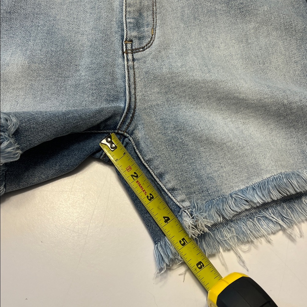 Judy Blue High Rise Cut Off Dad Shorts, Light Blue, size L - Picture 8 of 8
